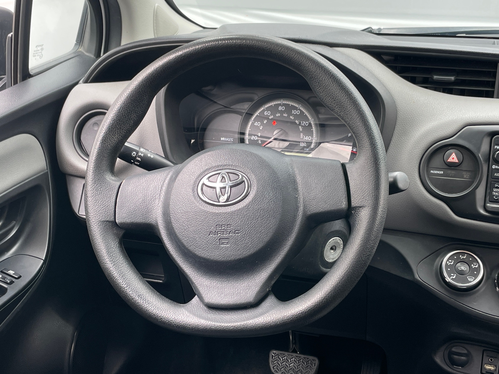 Thumbnail: 2016 Toyota Yaris - 5