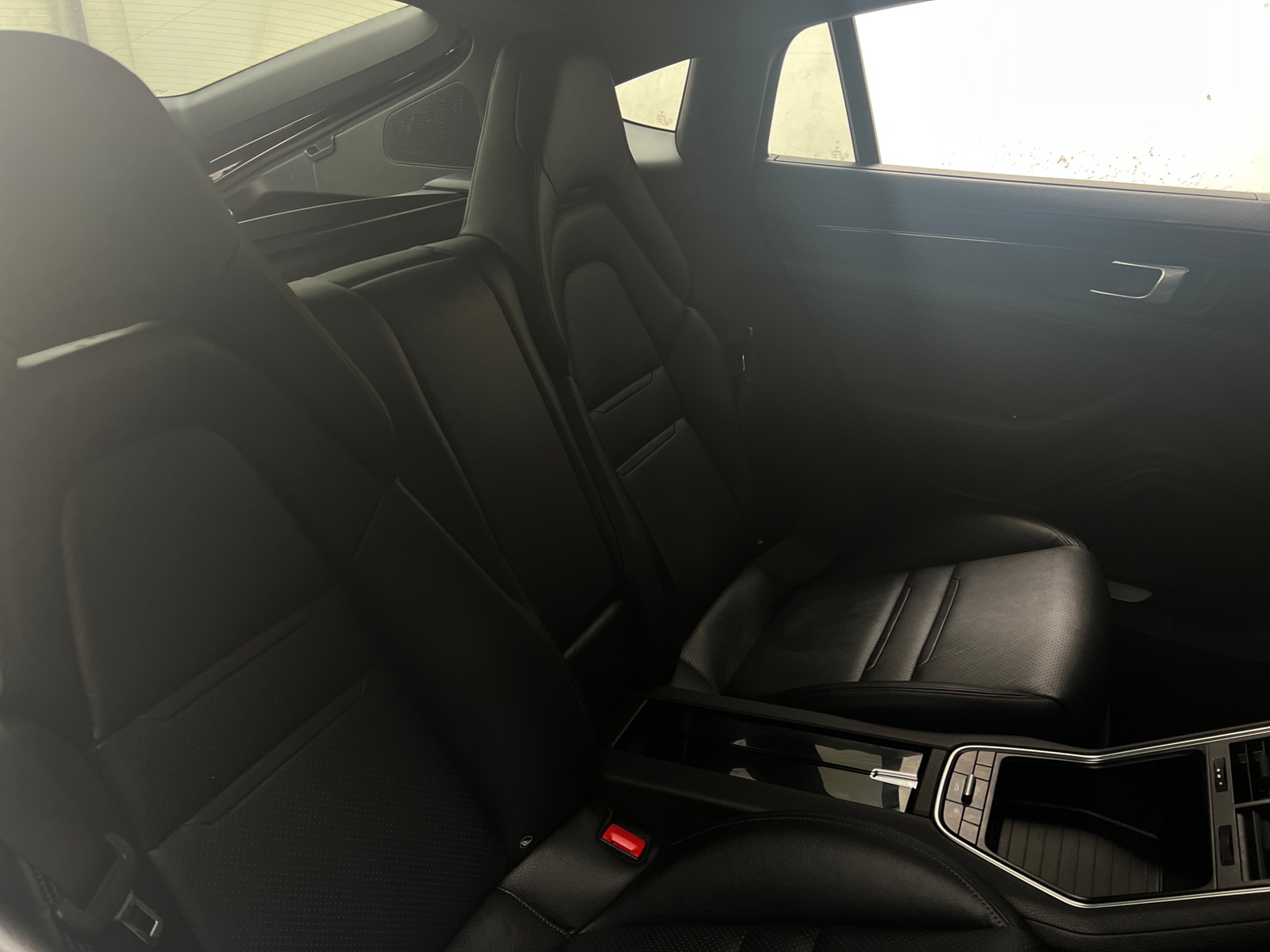 Thumbnail: 2018 Porsche Panamera - 5