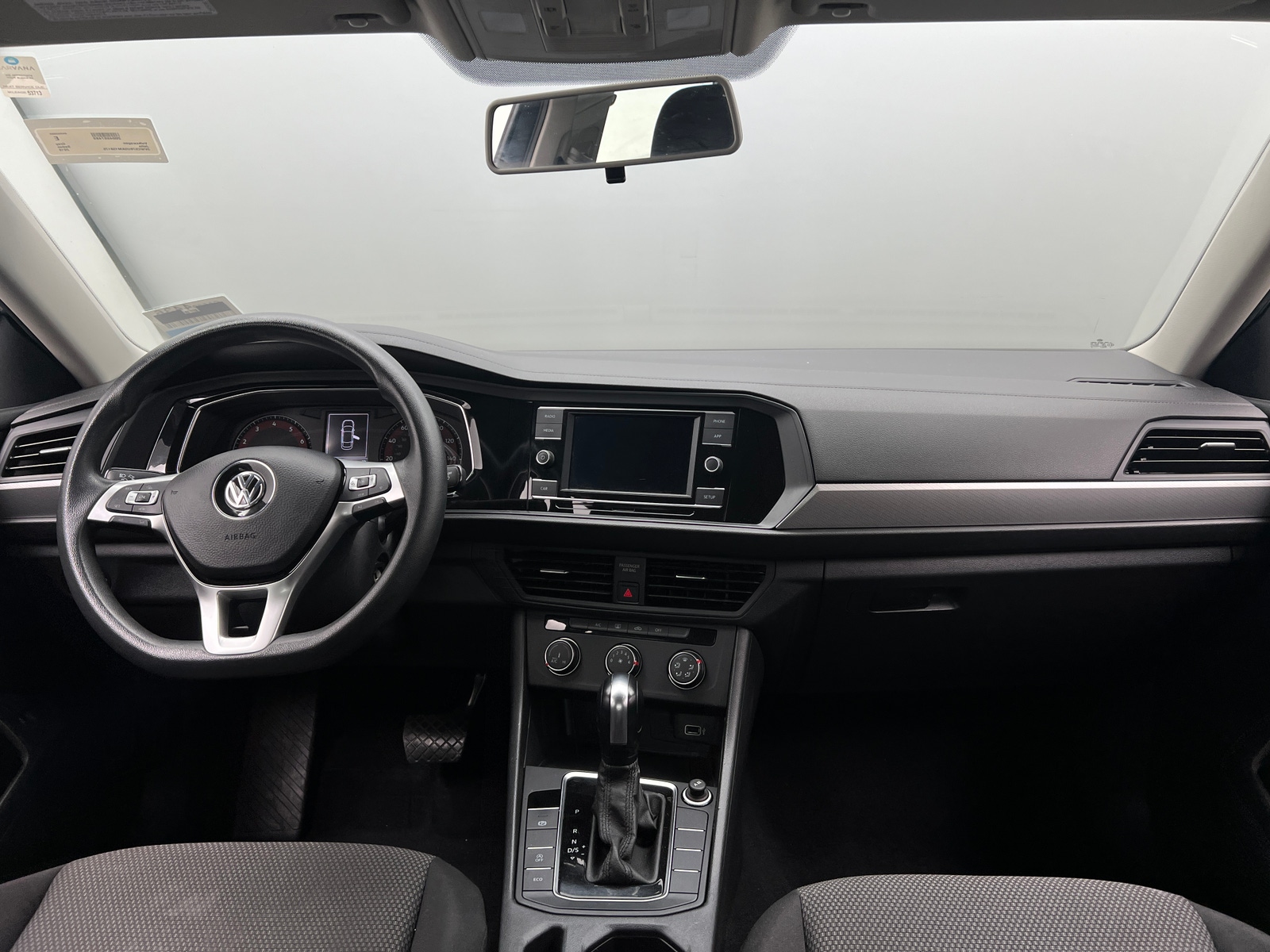 Thumbnail: 2019 Volkswagen Jetta - 3