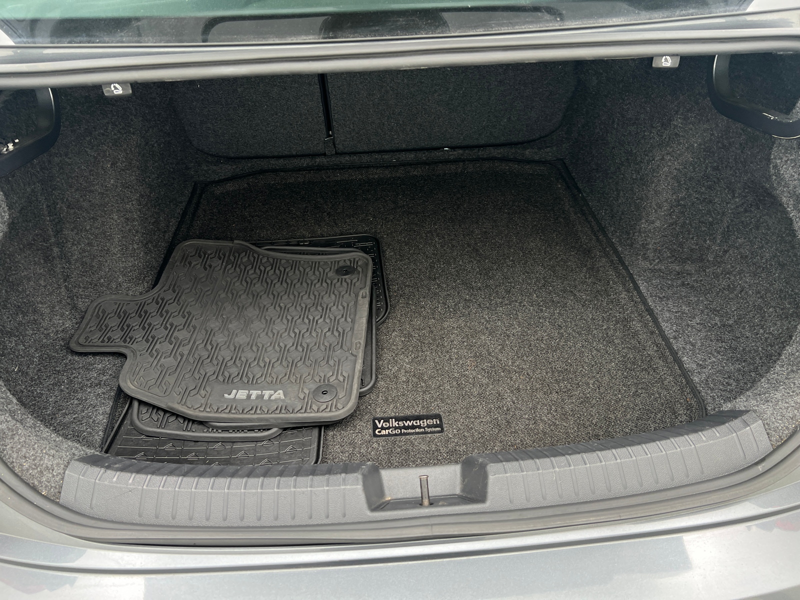 Thumbnail: 2019 Volkswagen Jetta - 7