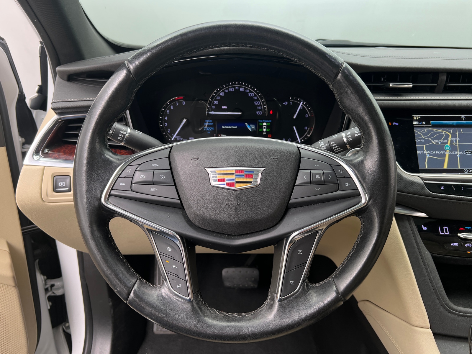 Thumbnail: 2019 Cadillac XT5 - 4