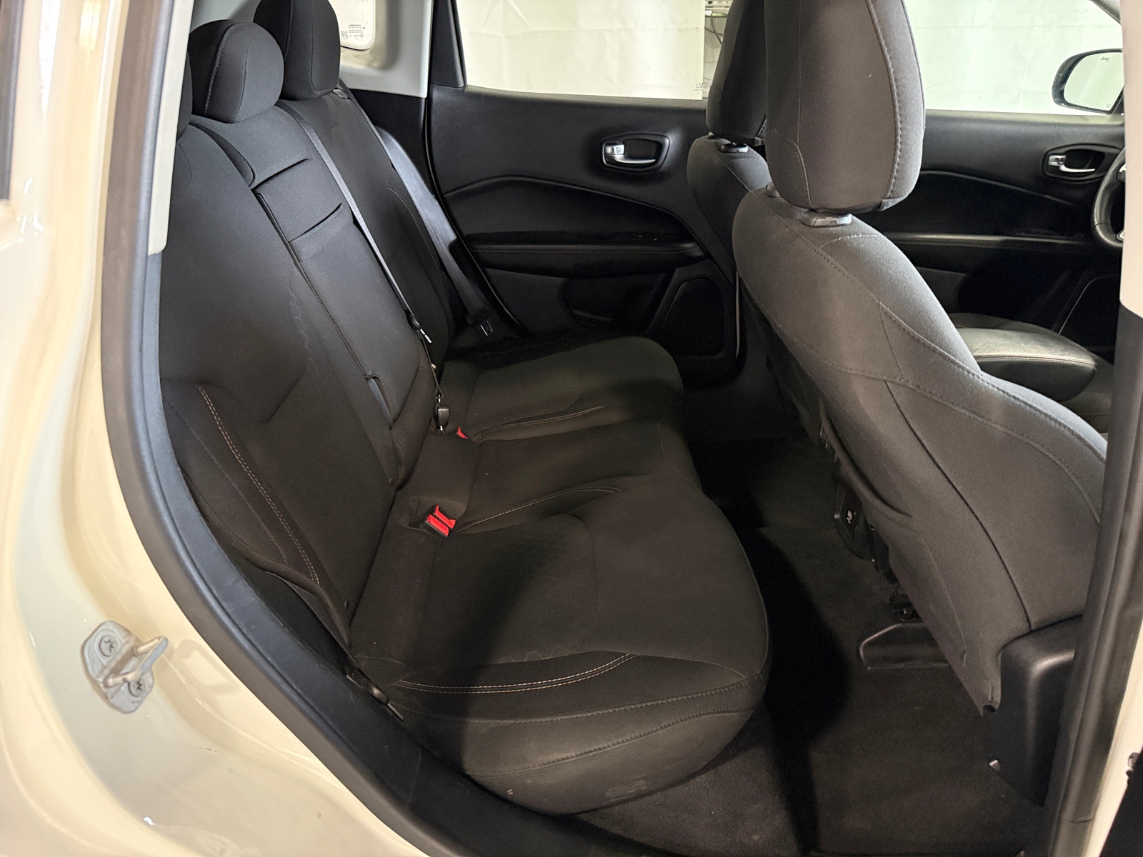 Thumbnail: 2018 Jeep Compass - 6