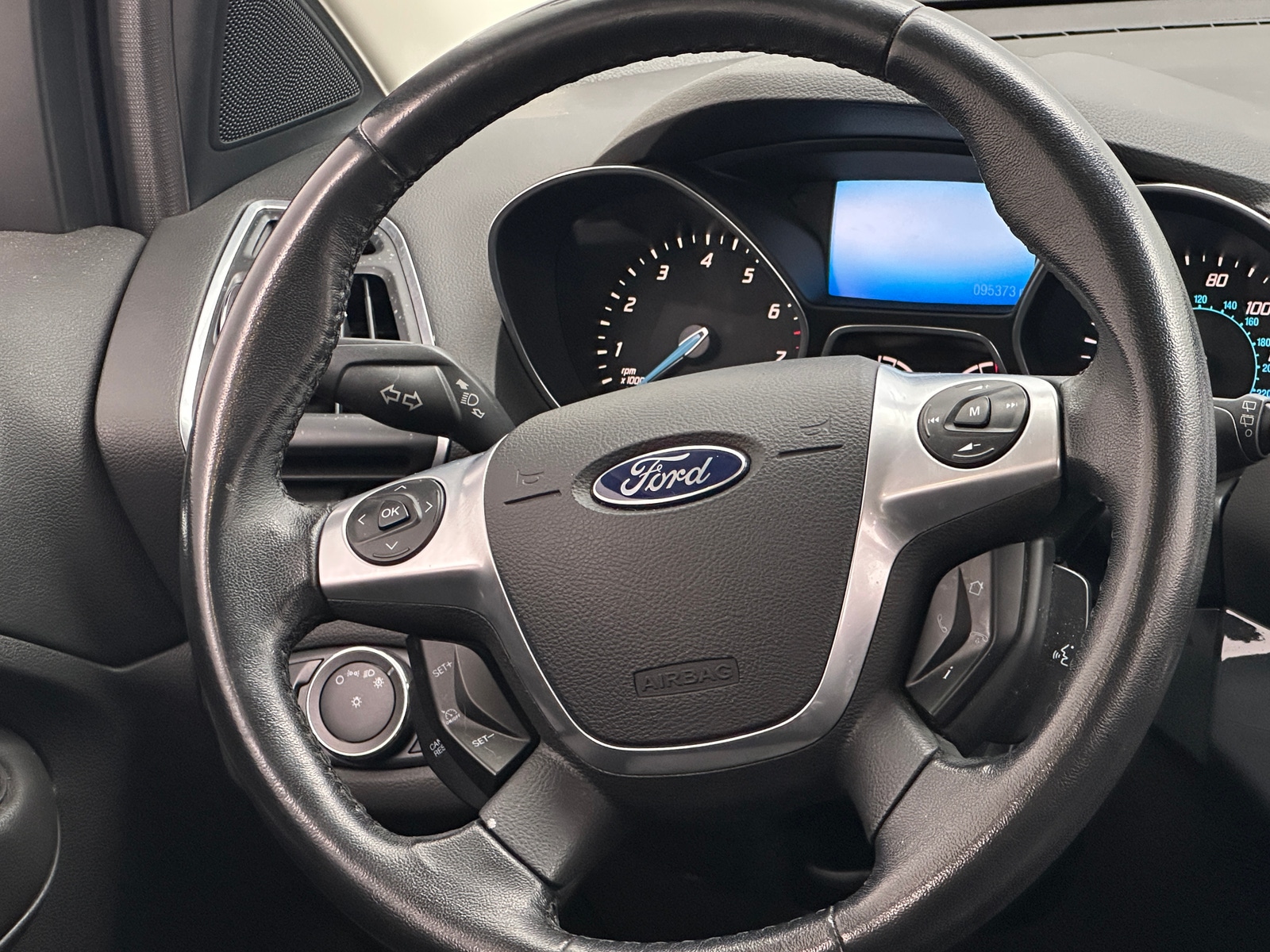 Thumbnail: 2013 Ford Escape - 4