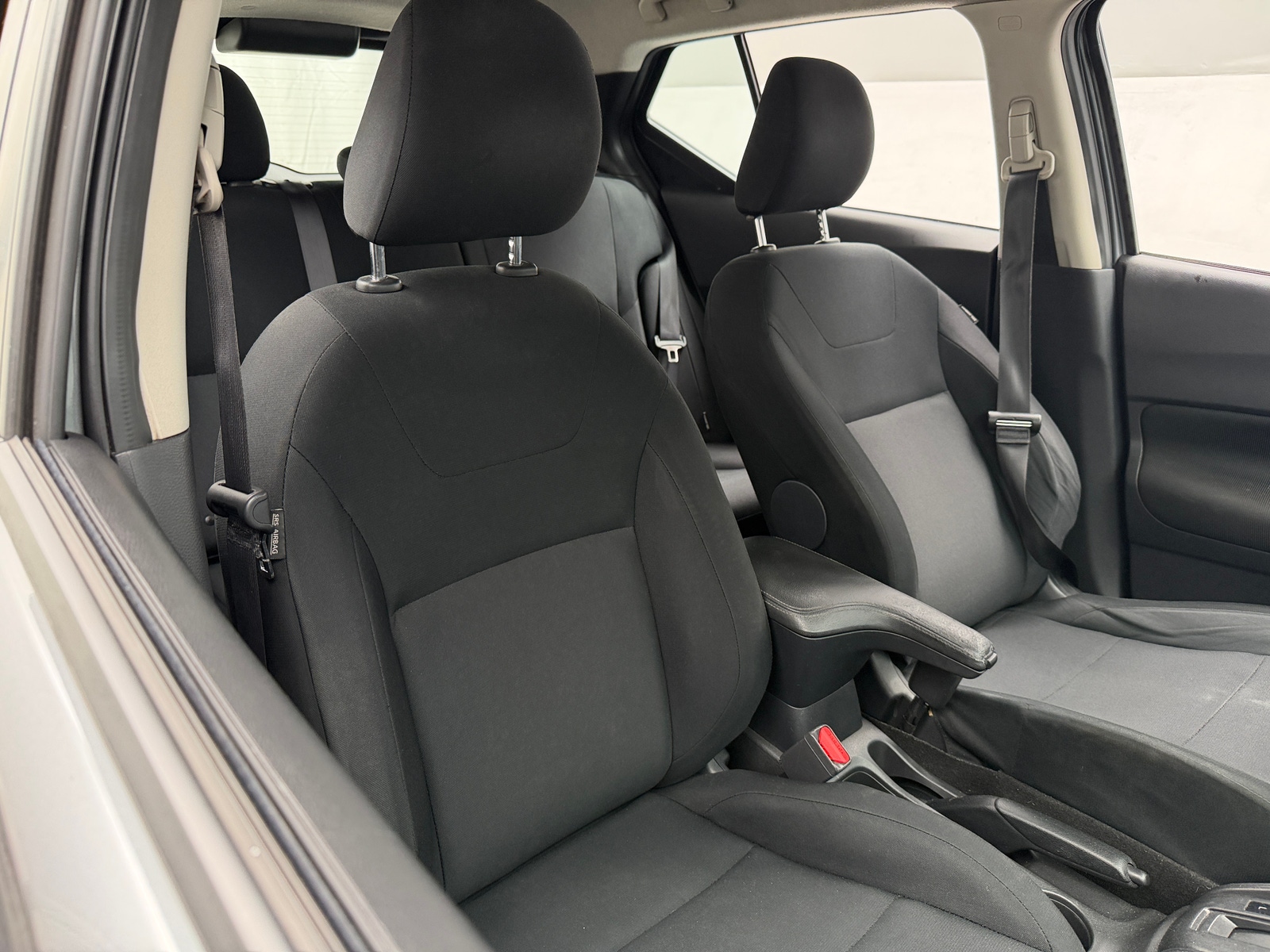 Thumbnail: 2023 Nissan Kicks - 2