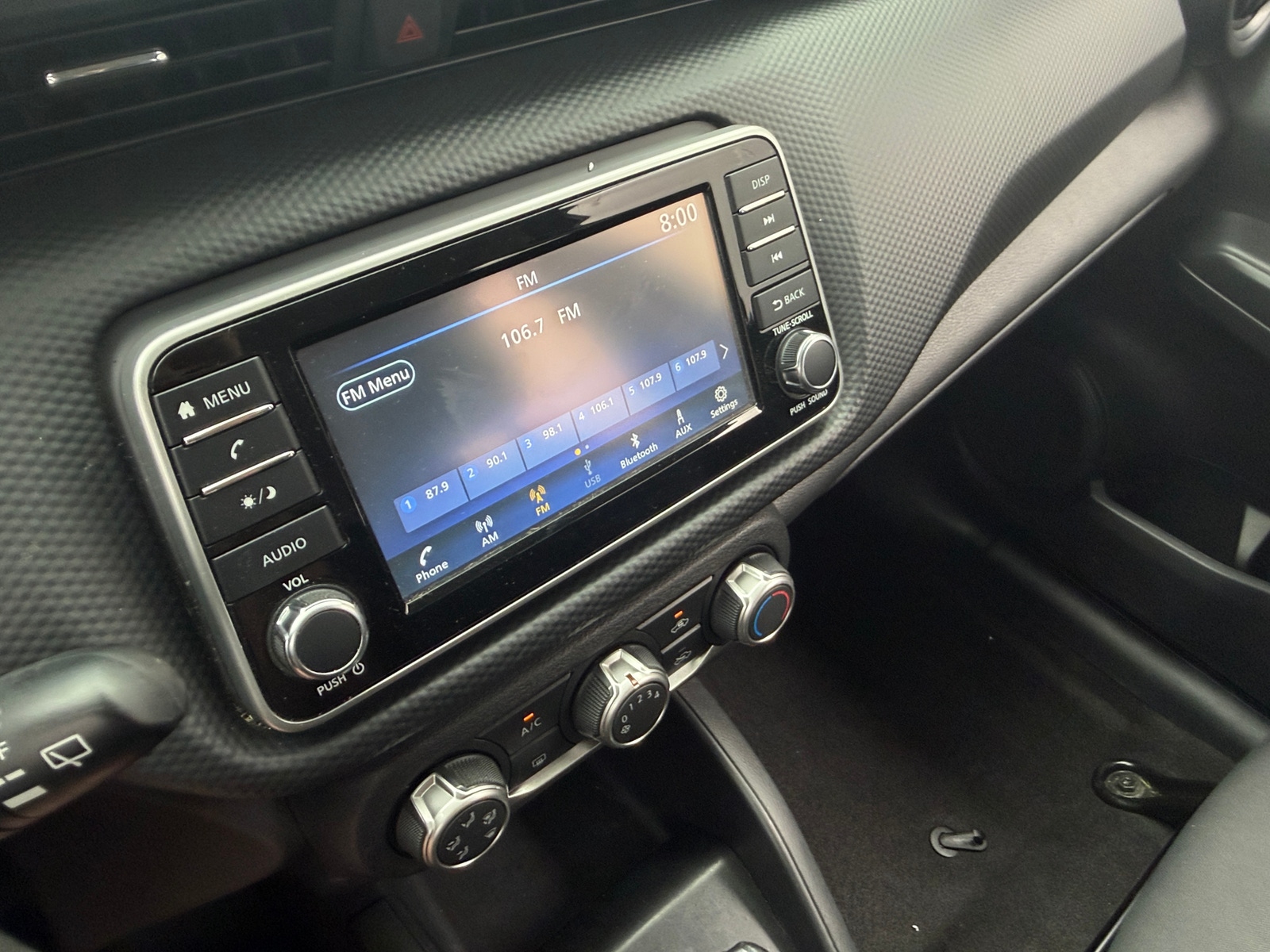 Thumbnail: 2023 Nissan Kicks - 4