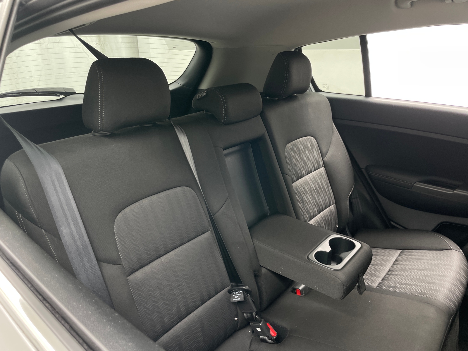 Thumbnail: 2022 Kia Sportage - 6