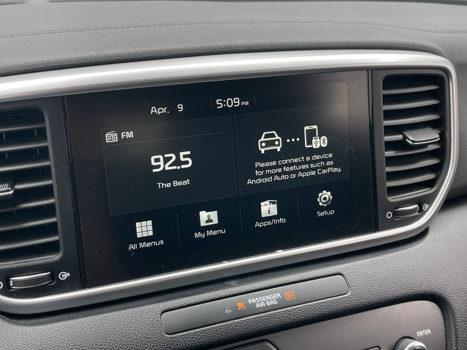 Thumbnail: 2022 Kia Sportage - 4