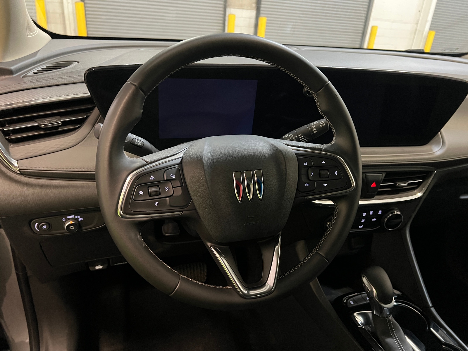 Thumbnail: 2025 Buick Encore GX - 4