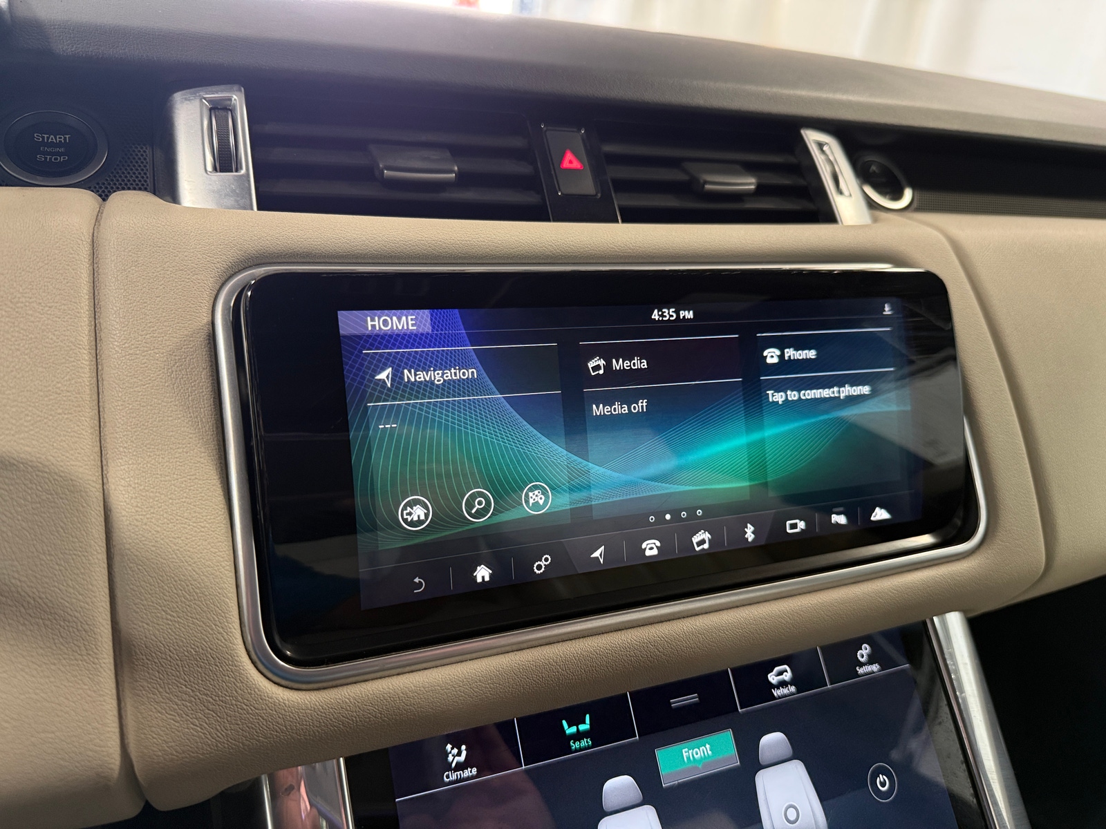 Thumbnail: 2019 Land Rover Range Rover Sport - 3