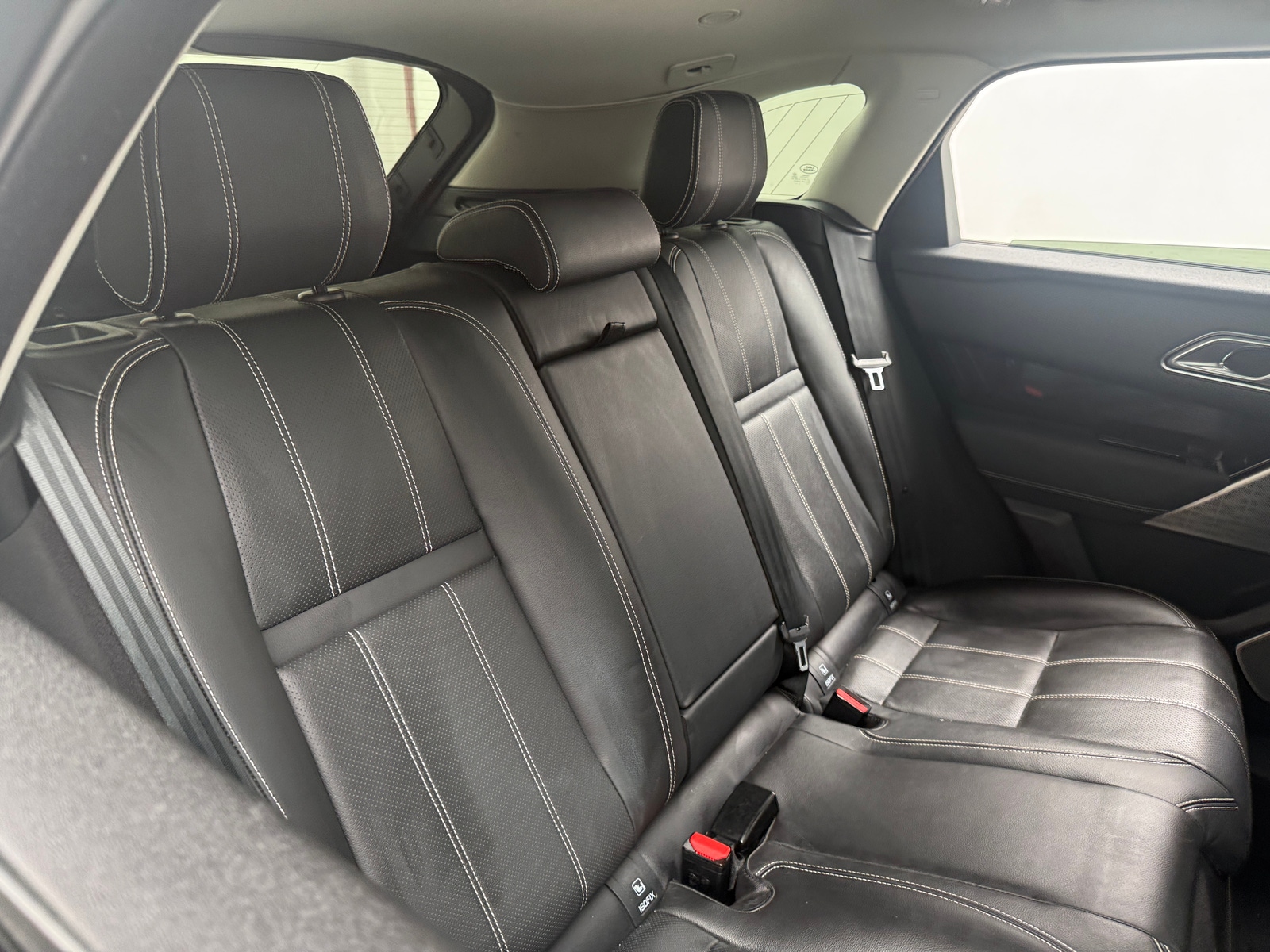 Thumbnail: 2022 Land Rover Range Rover Velar - 5