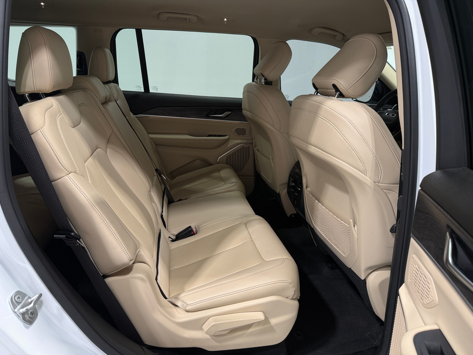 Thumbnail: 2021 Jeep Grand Cherokee L - 5