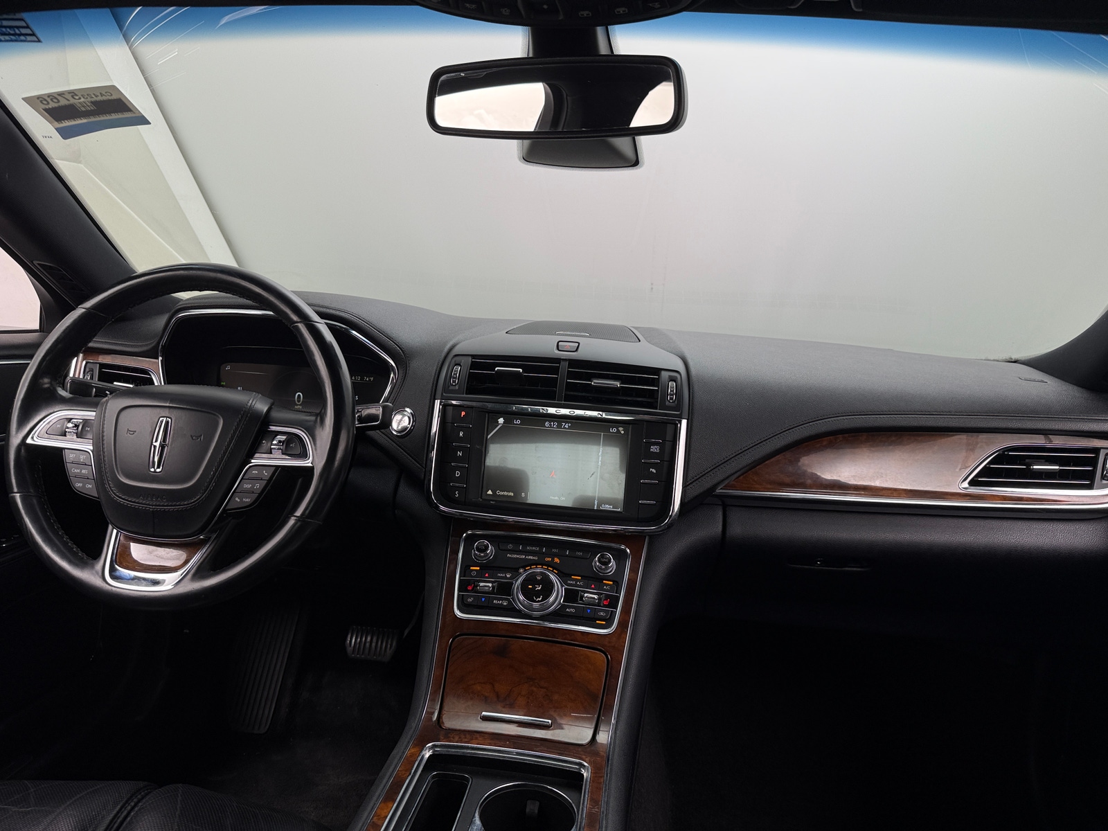 Thumbnail: 2017 Lincoln Continental - 2