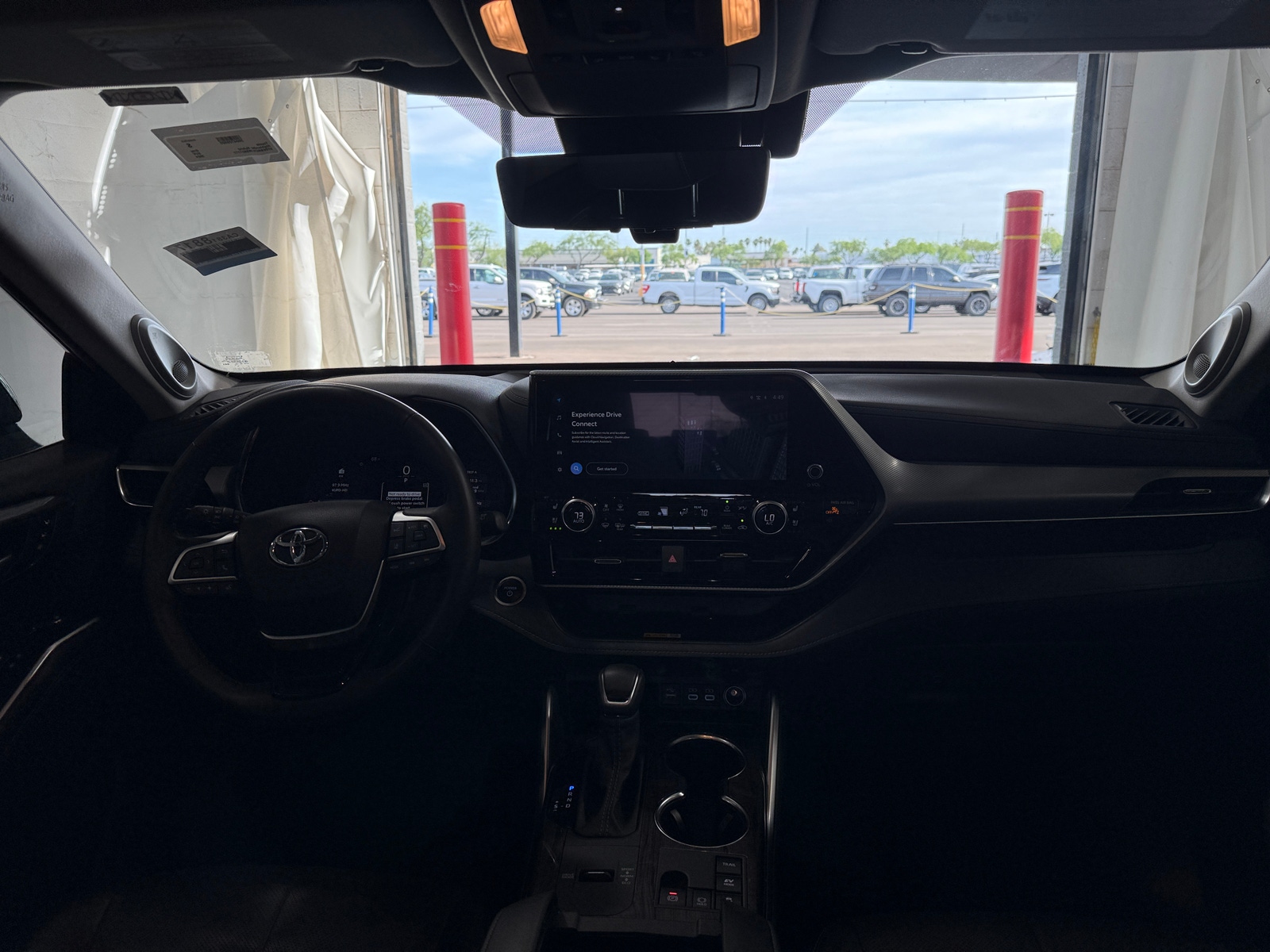 Thumbnail: 2024 Toyota Highlander - 2