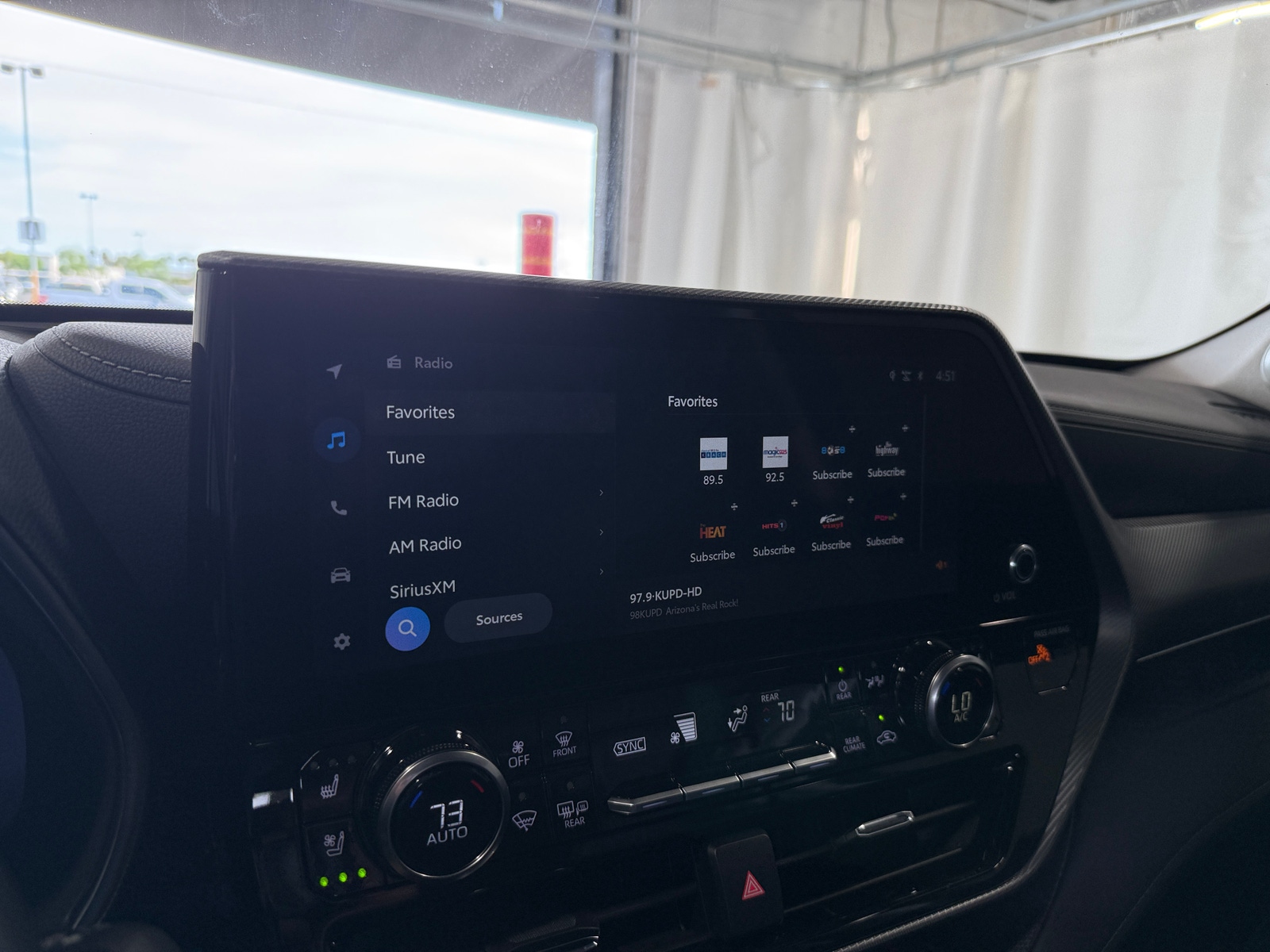 Thumbnail: 2024 Toyota Highlander - 3