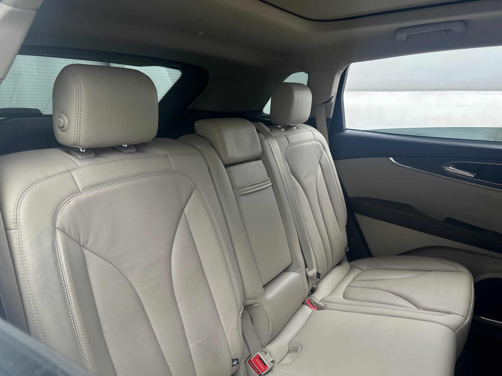 Thumbnail: 2019 Lincoln Nautilus - 5