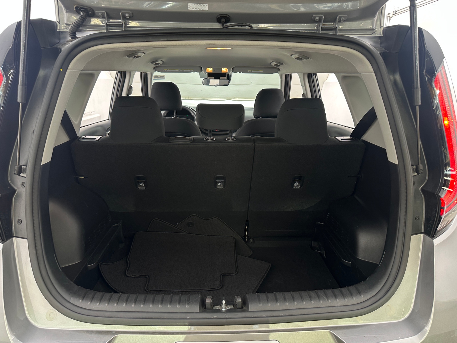 Thumbnail: 2025 Kia Soul - 7