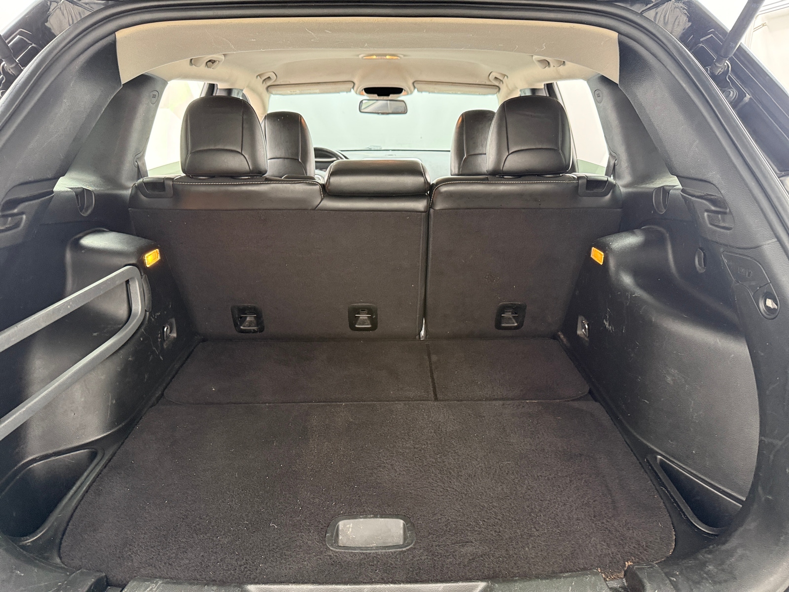 Thumbnail: 2018 Jeep Cherokee - 7