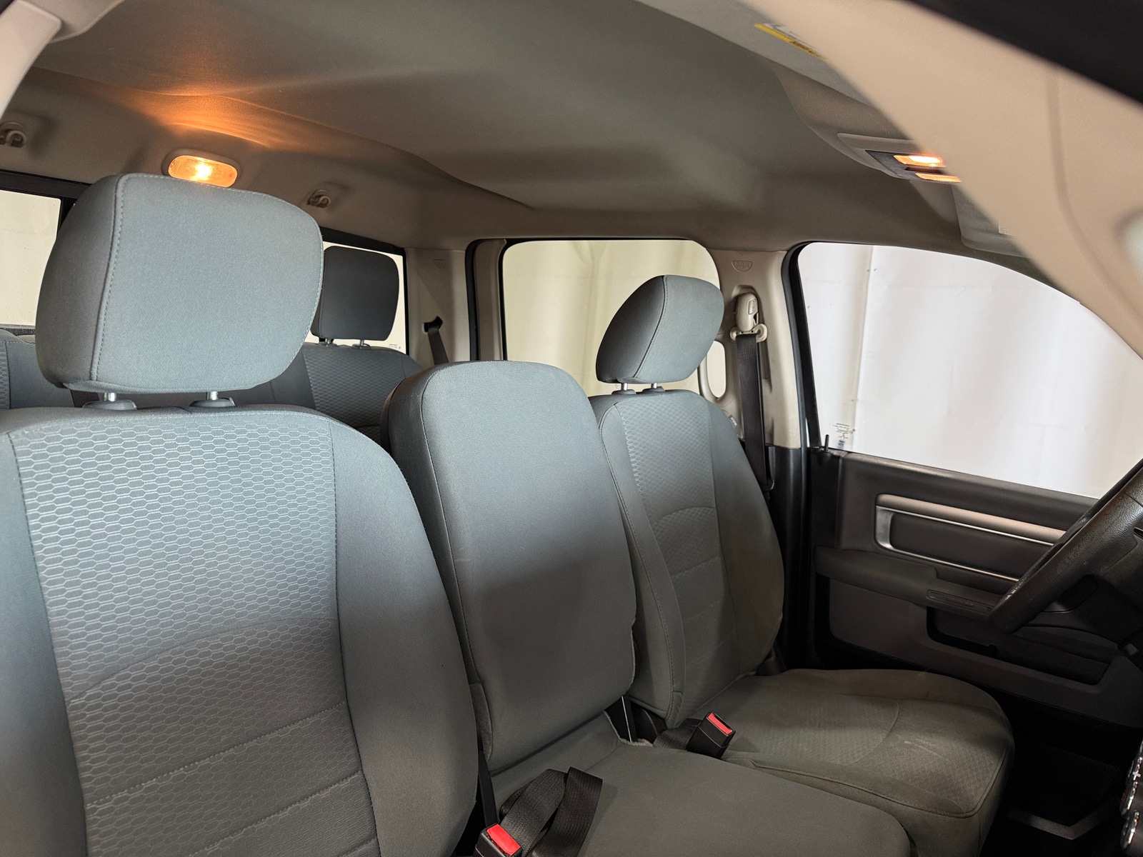 Thumbnail: 2019 RAM 1500 Classic - 2