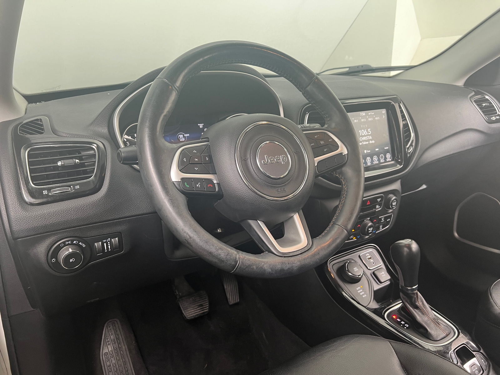 Thumbnail: 2018 Jeep Compass - 2