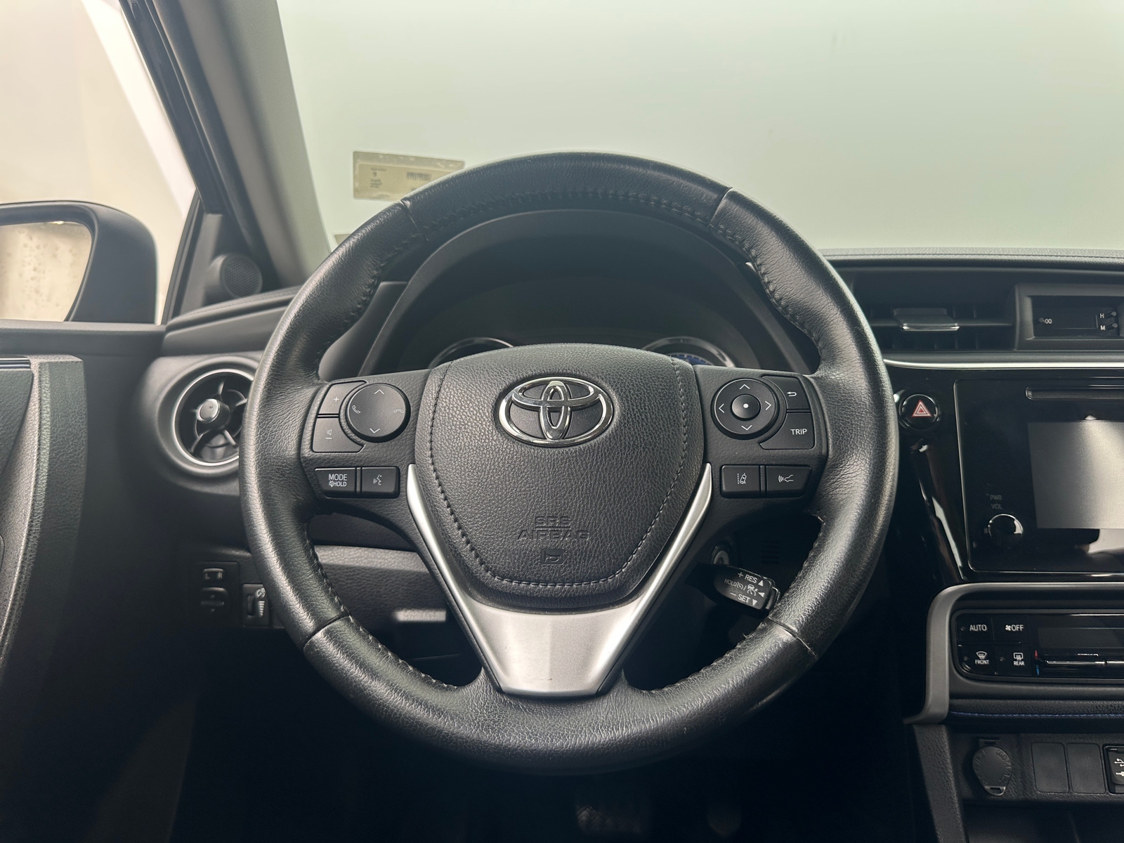 Thumbnail: 2019 Toyota Corolla - 4