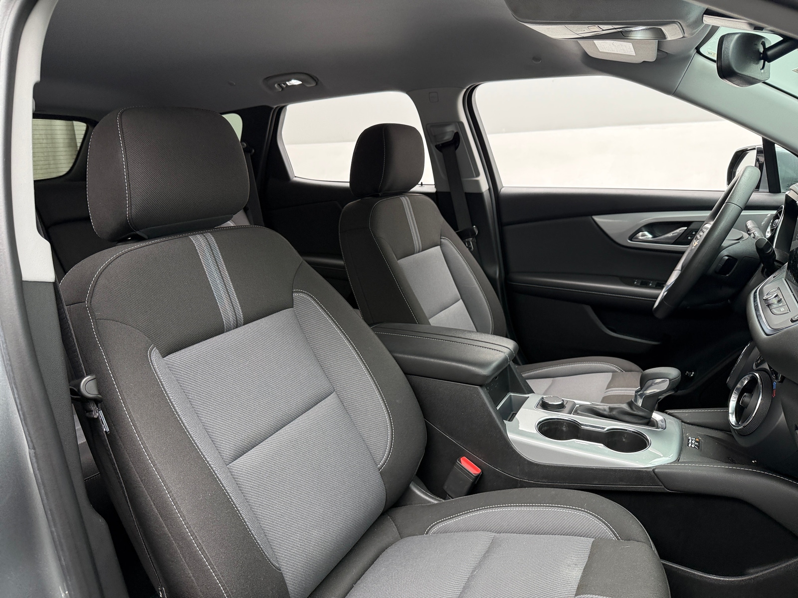 Thumbnail: 2023 Chevrolet Blazer - 2