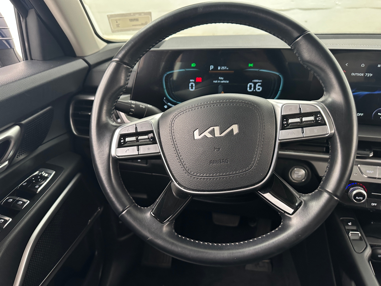 Thumbnail: 2025 Kia Telluride - 4