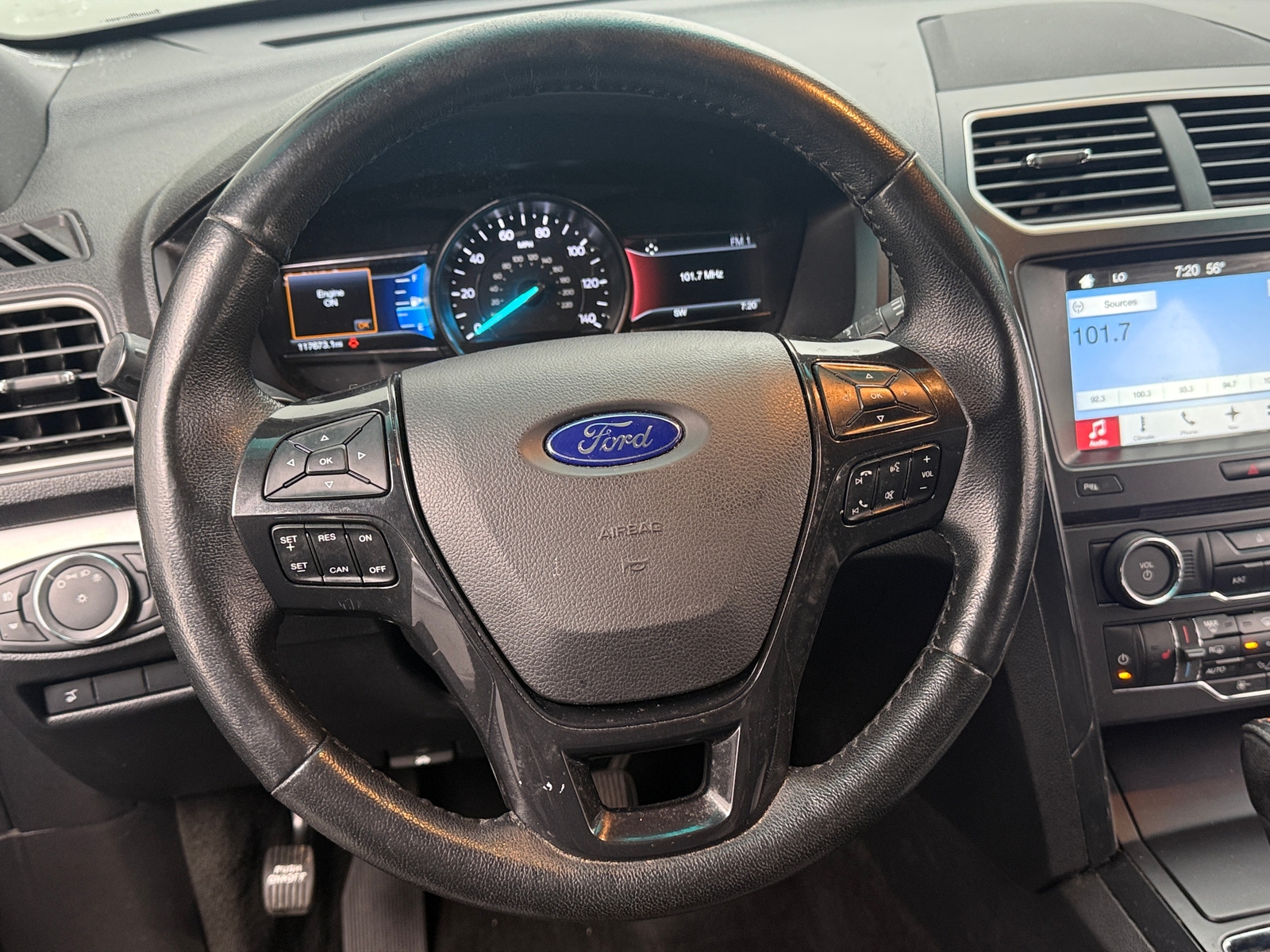 Thumbnail: 2017 Ford Explorer - 4