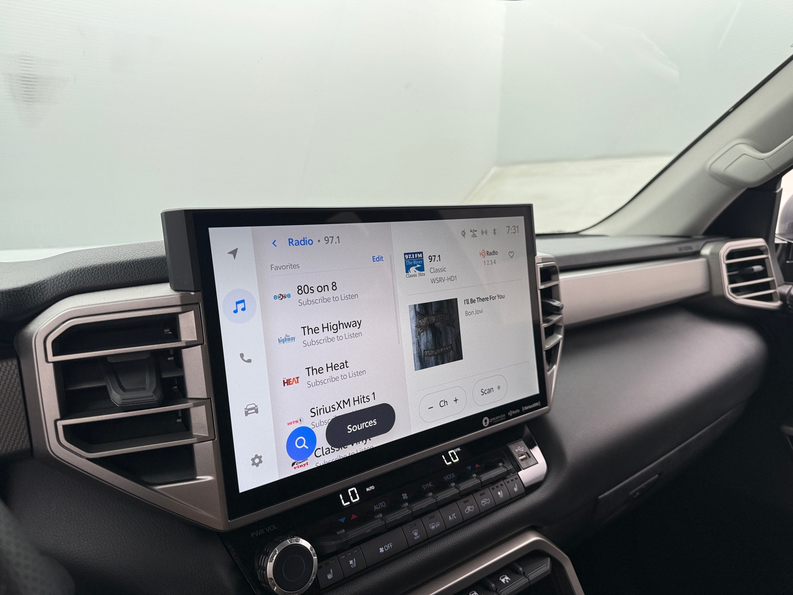 Thumbnail: 2023 Toyota Tundra - 3