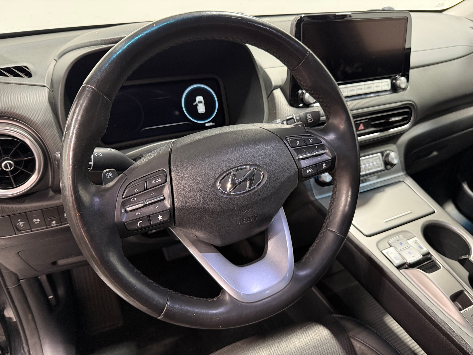 Thumbnail: 2023 Hyundai Kona - 4