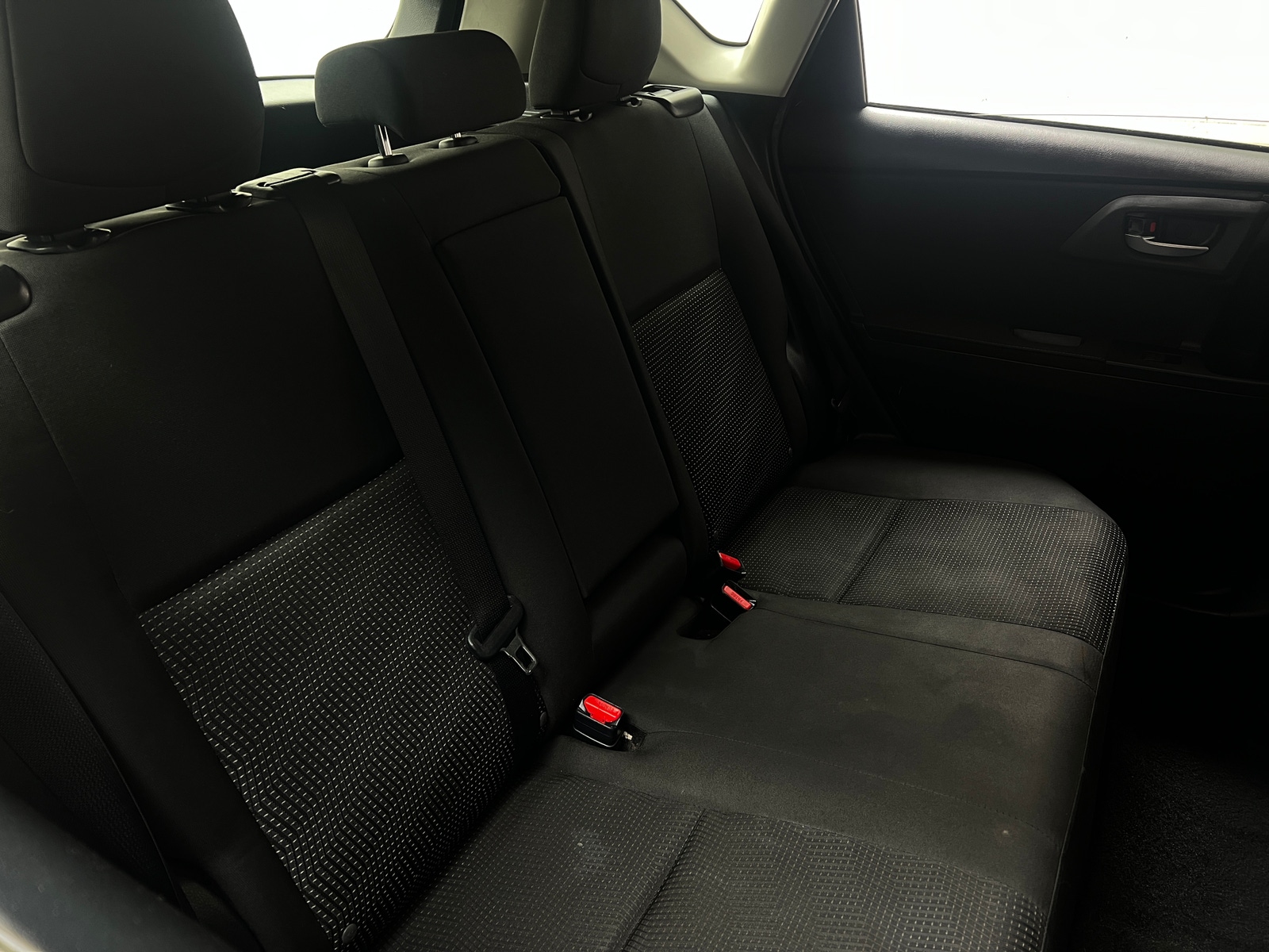 Thumbnail: 2018 Toyota Corolla iM - 6