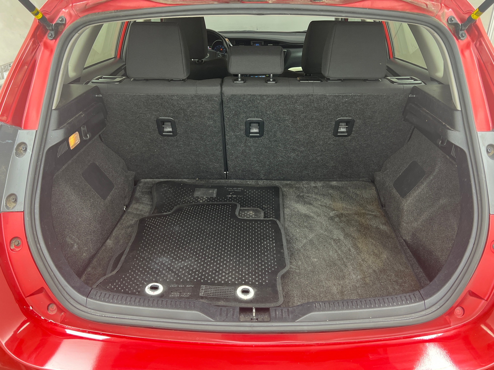 Thumbnail: 2018 Toyota Corolla iM - 7