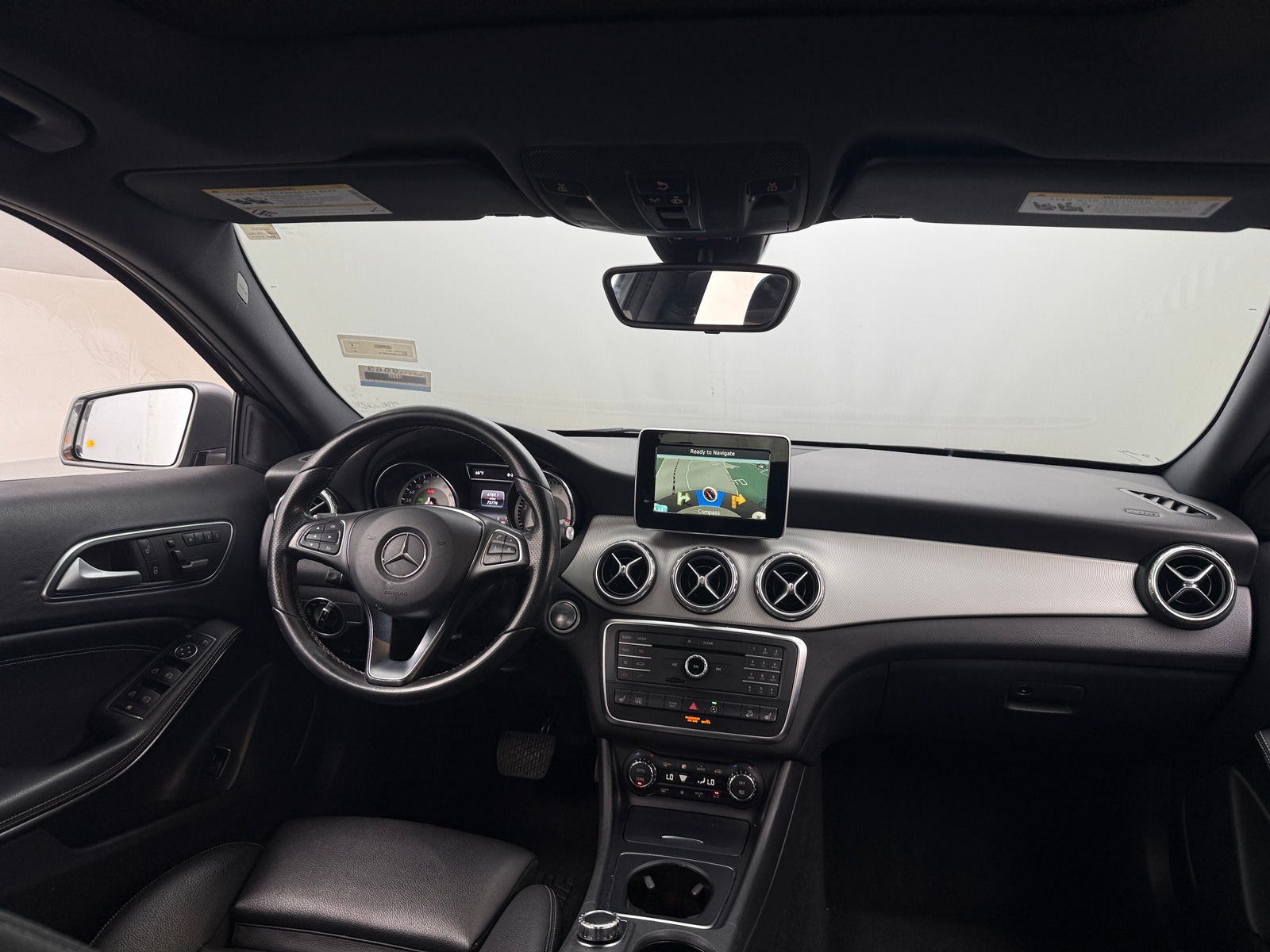 Thumbnail: 2017 Mercedes-Benz GLA - 2