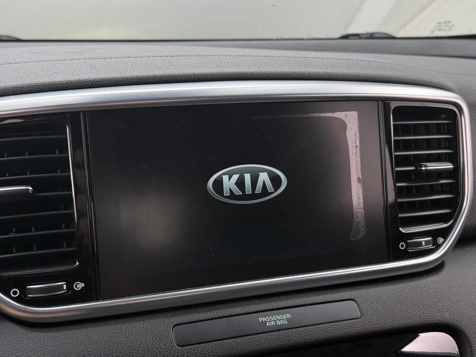 Thumbnail: 2020 Kia Sportage - 3