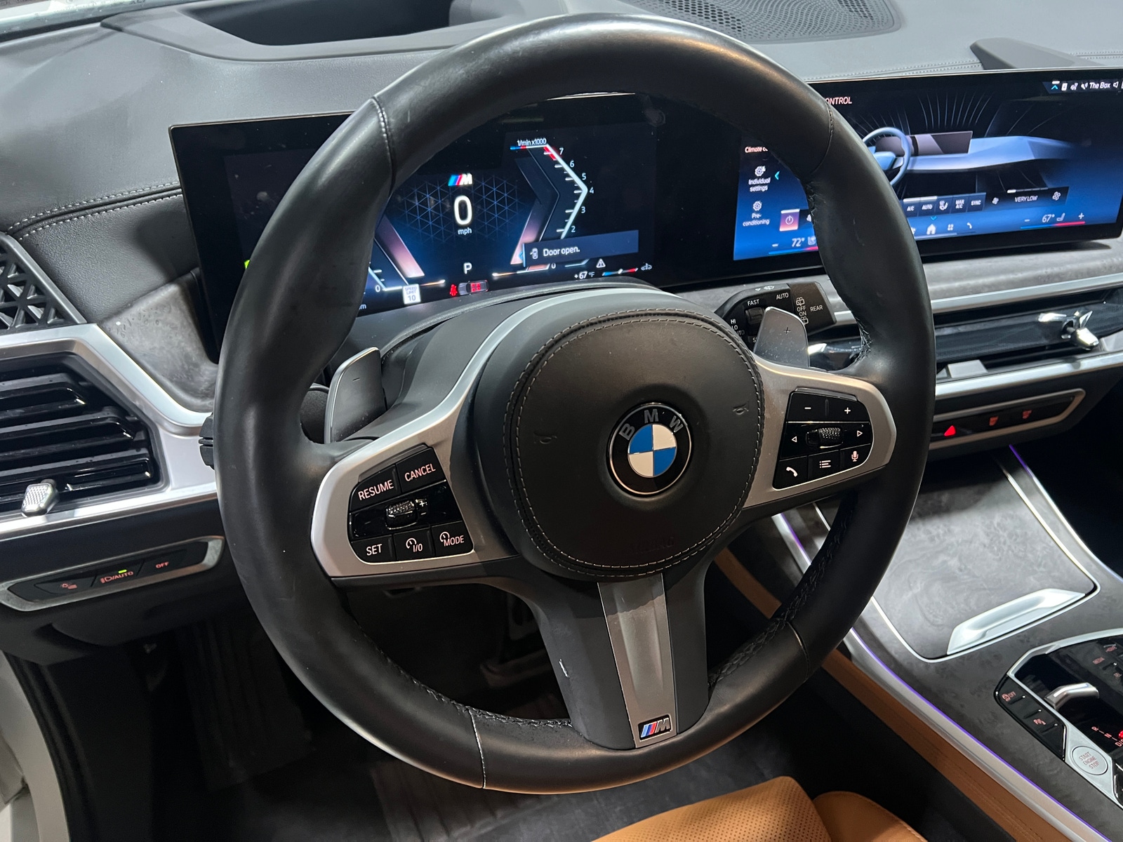Thumbnail: 2025 BMW X7 - 4