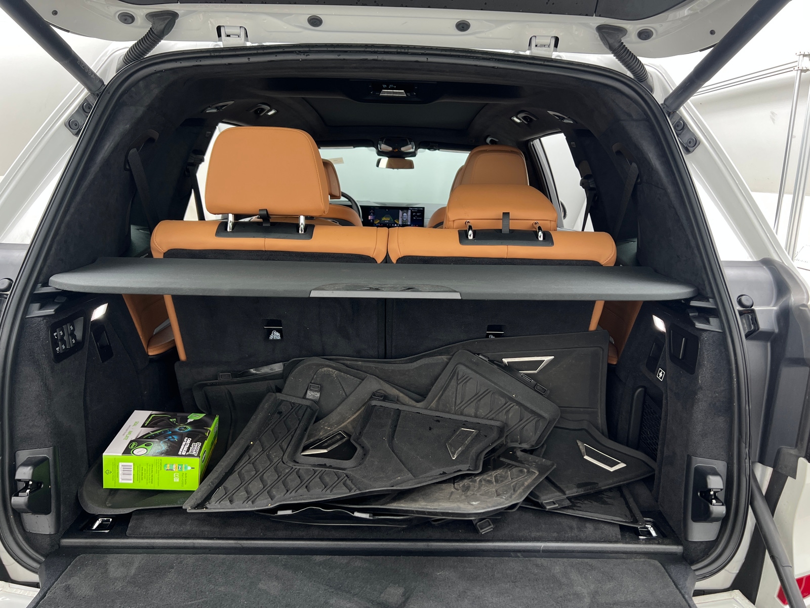 Thumbnail: 2025 BMW X7 - 6