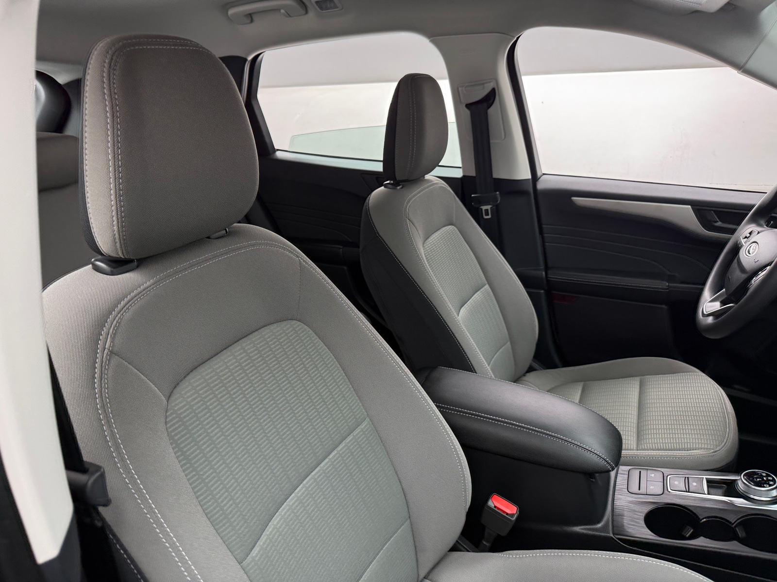 Thumbnail: 2022 Ford Escape - 2