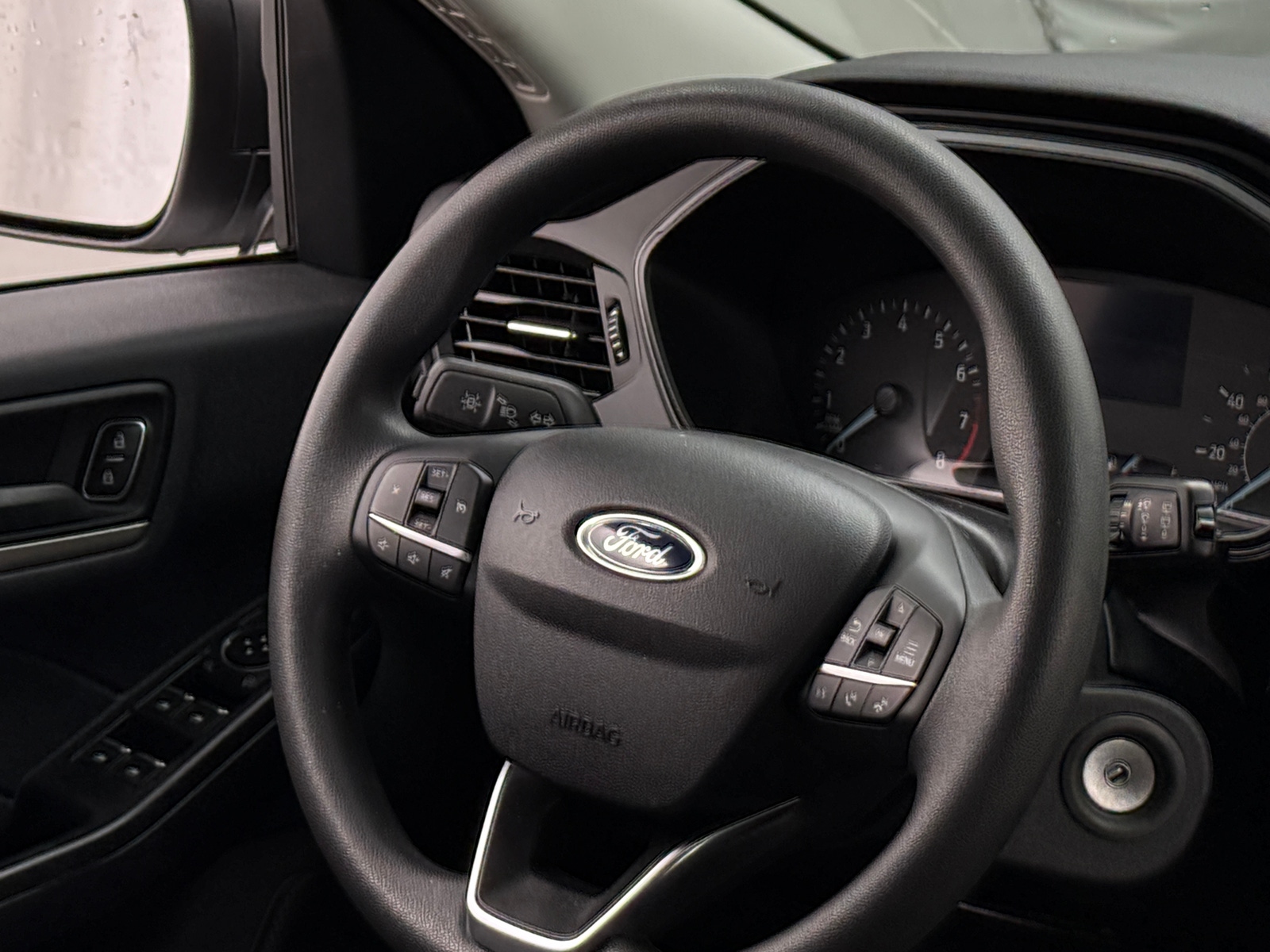 Thumbnail: 2022 Ford Escape - 5