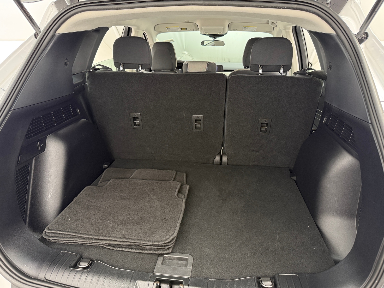 Thumbnail: 2022 Ford Escape - 7