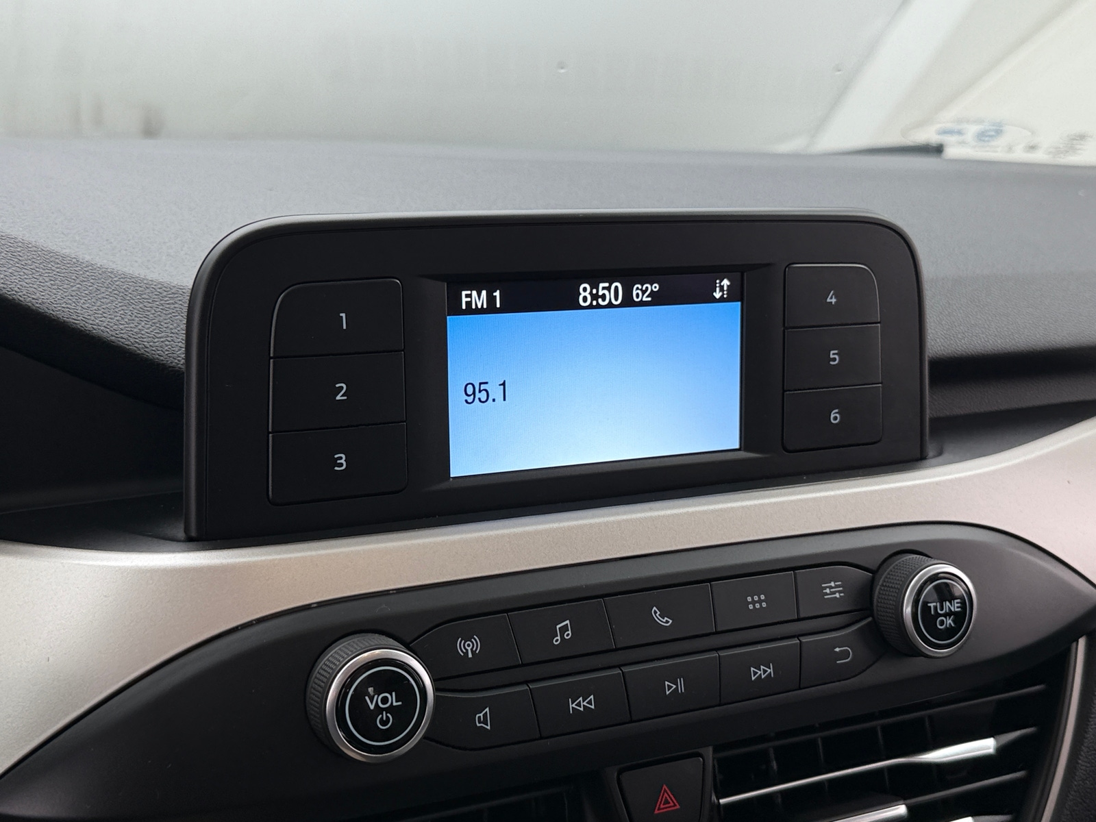 Thumbnail: 2022 Ford Escape - 4