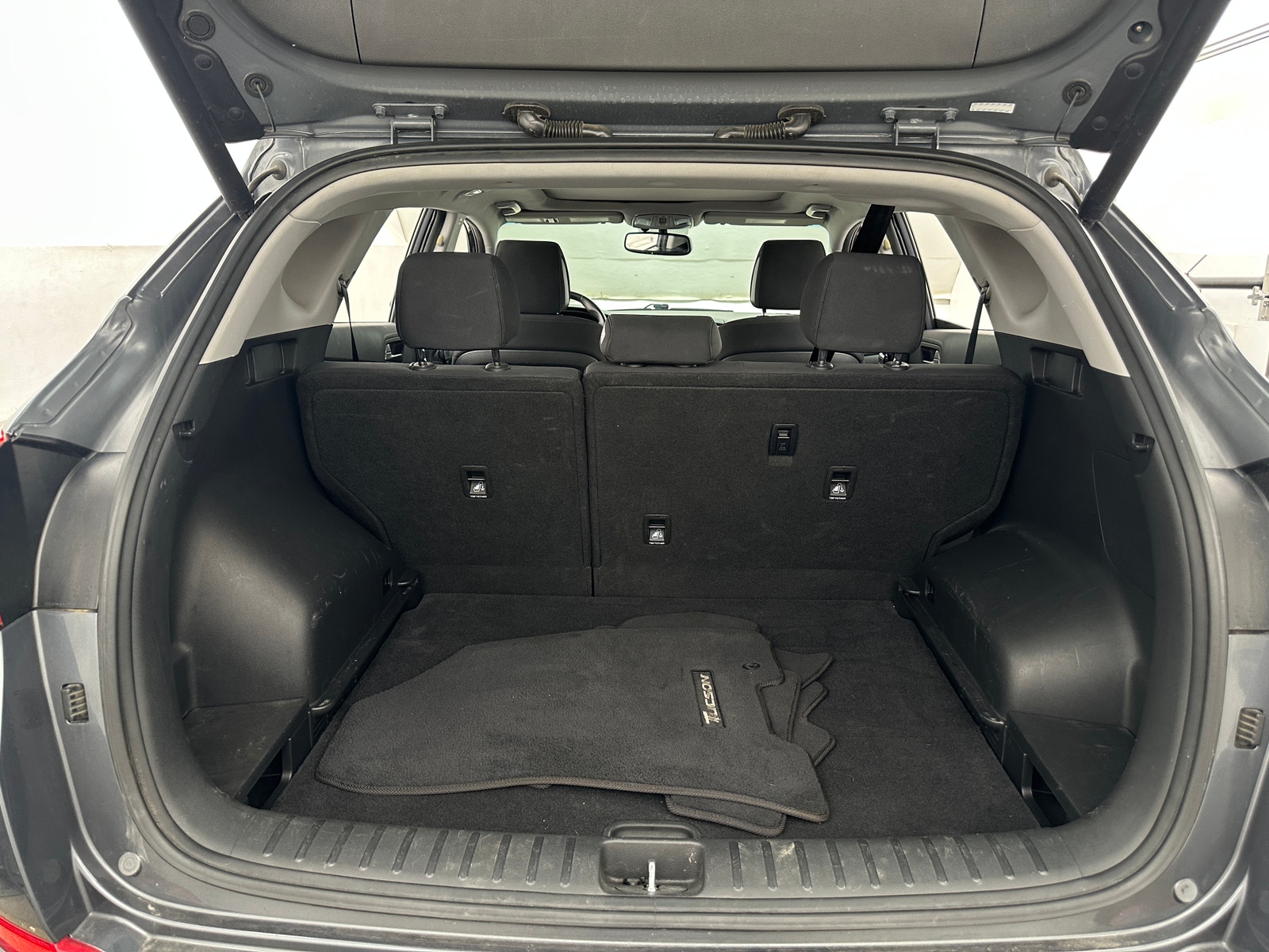 Thumbnail: 2018 Hyundai Tucson - 7