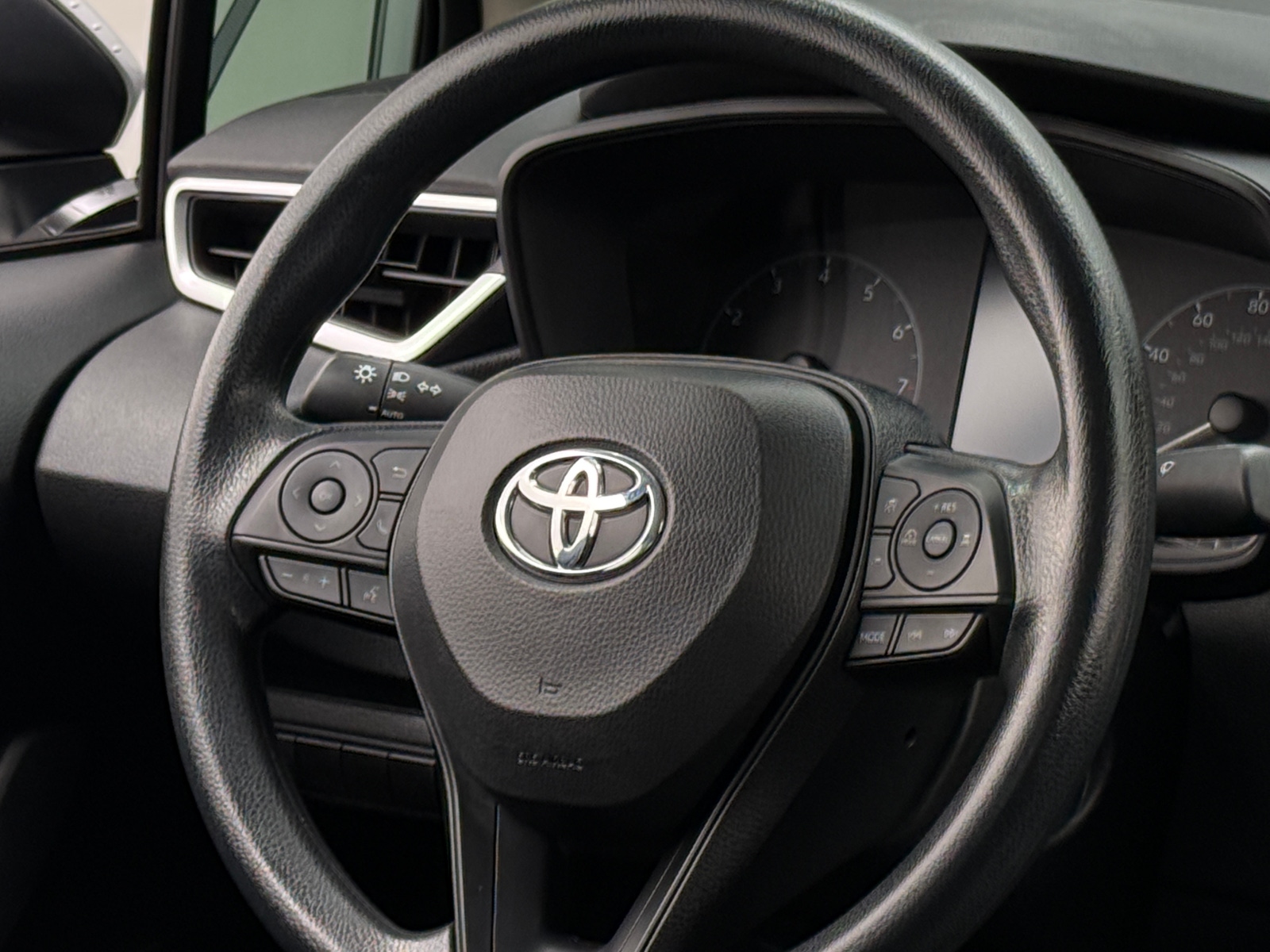 Thumbnail: 2024 Toyota Corolla - 5