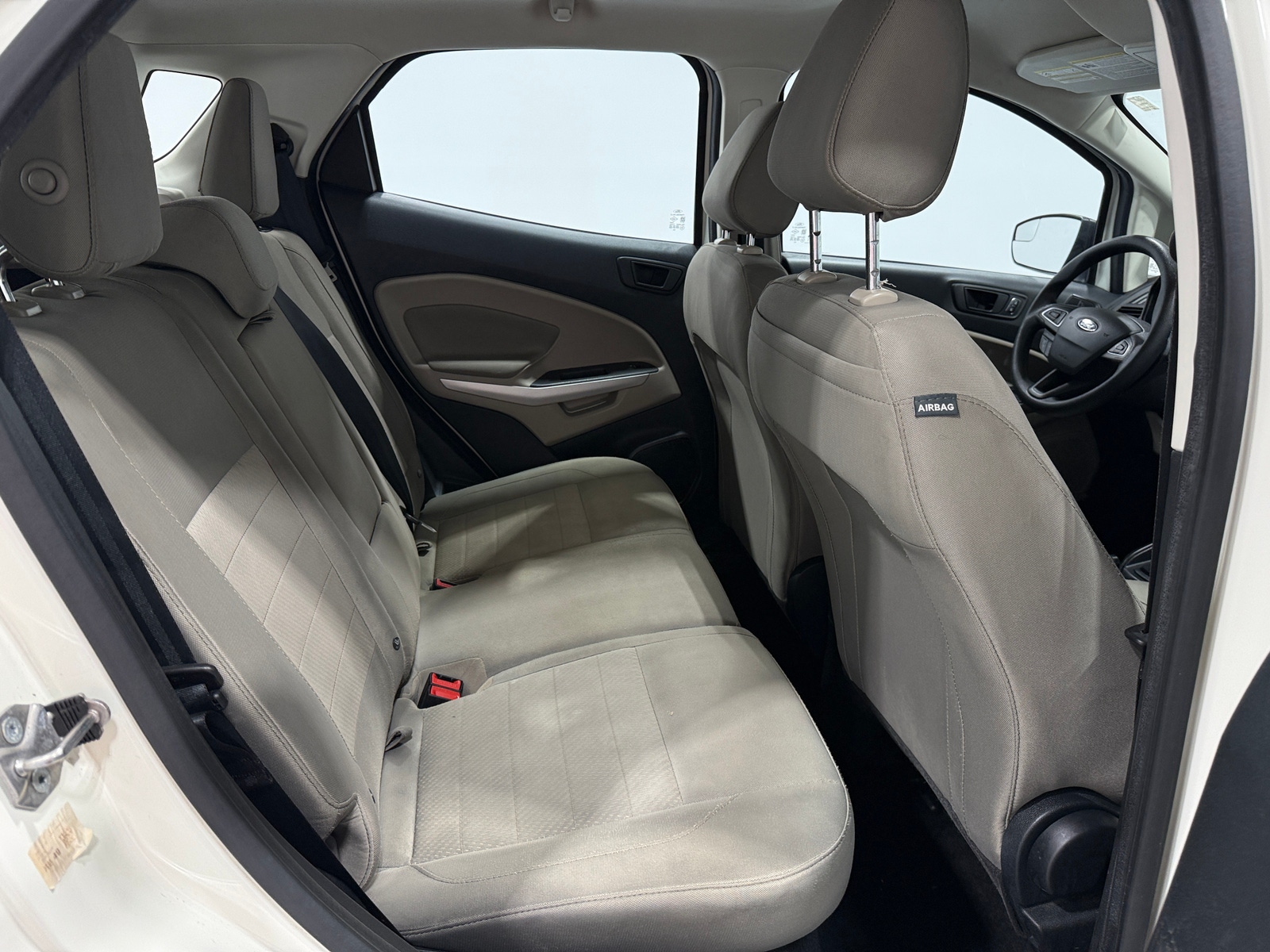 Thumbnail: 2021 Ford EcoSport - 6