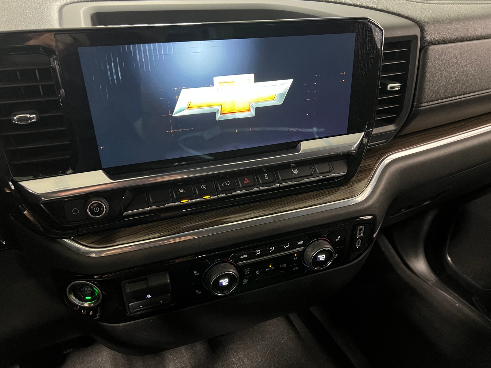 Thumbnail: 2023 Chevrolet Silverado 1500 - 4