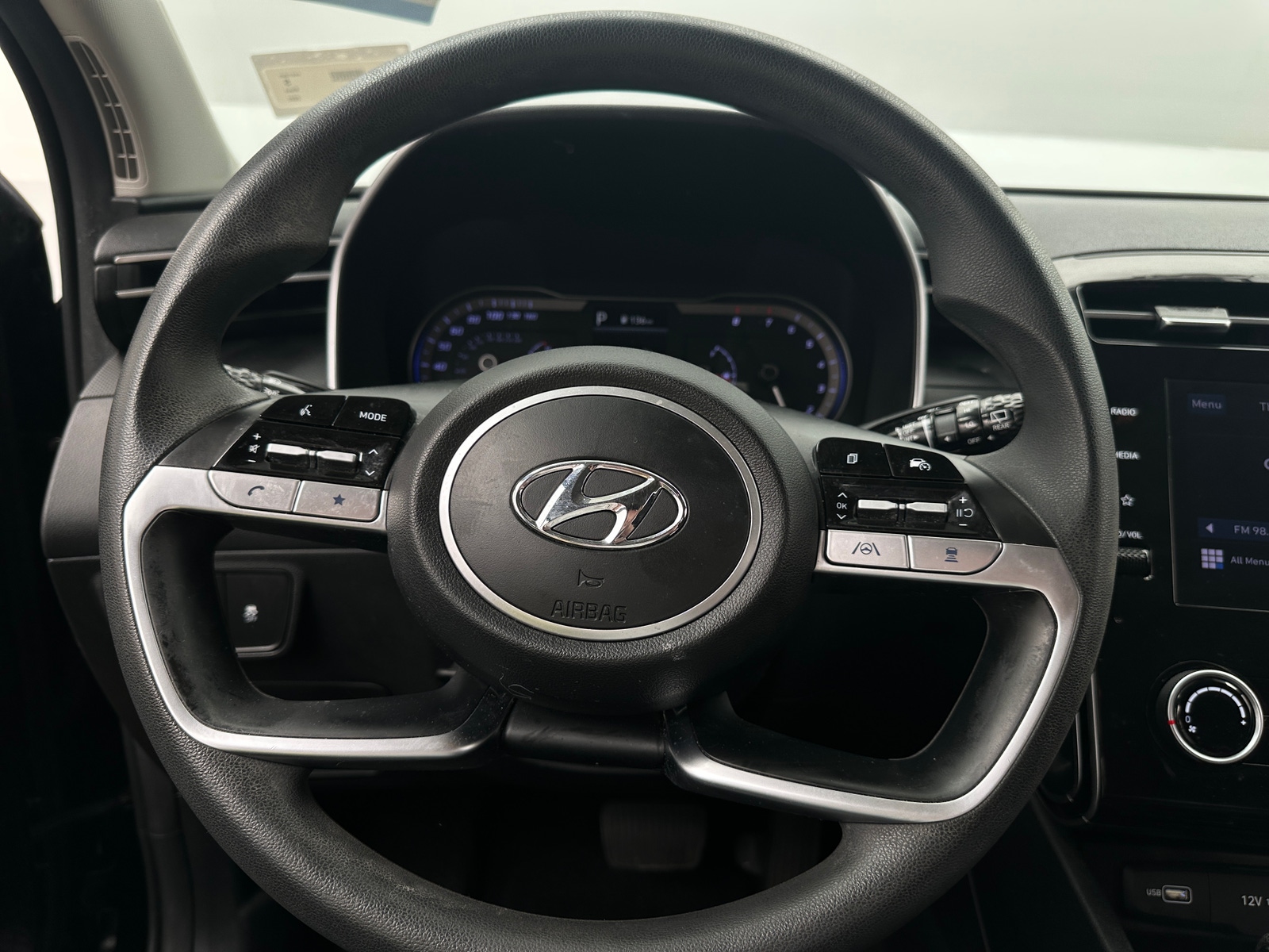 Thumbnail: 2022 Hyundai Tucson - 5