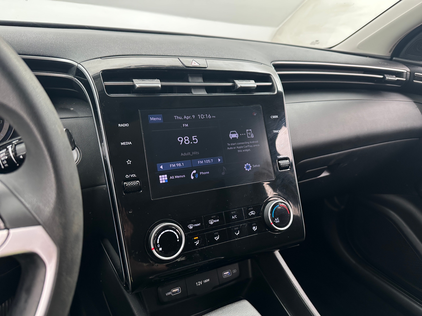 Thumbnail: 2022 Hyundai Tucson - 4