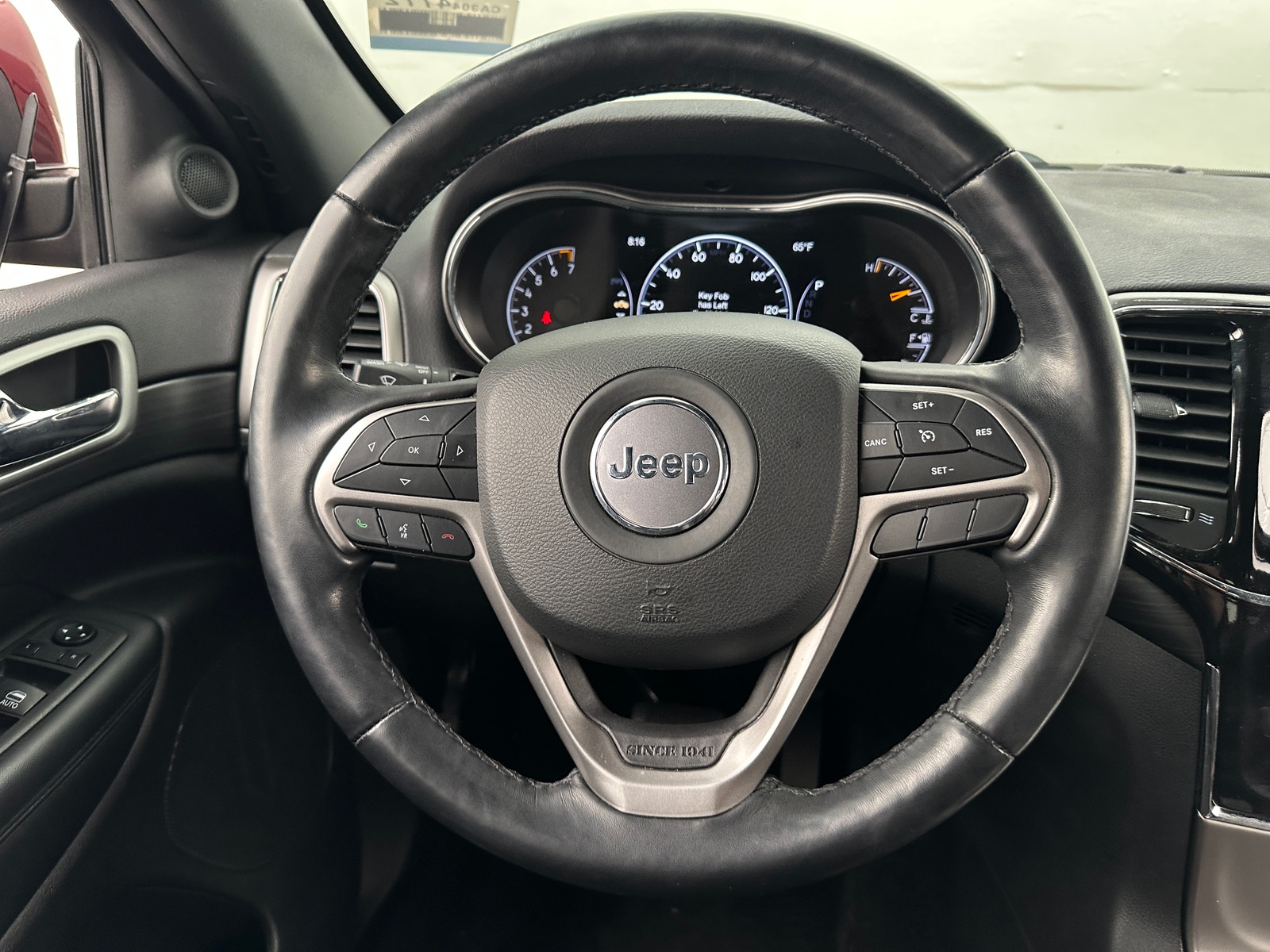 Thumbnail: 2022 Jeep Grand Cherokee - 5