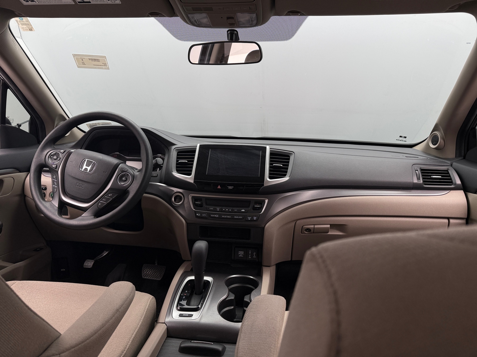 Thumbnail: 2018 Honda Pilot - 3