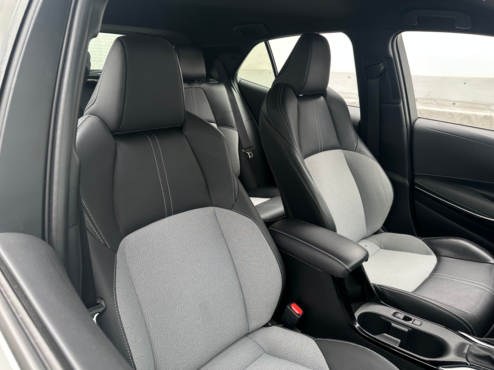 Thumbnail: 2024 Toyota Corolla - 2