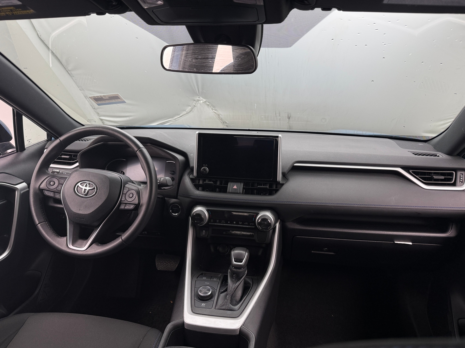 Thumbnail: 2023 Toyota RAV4 - 3