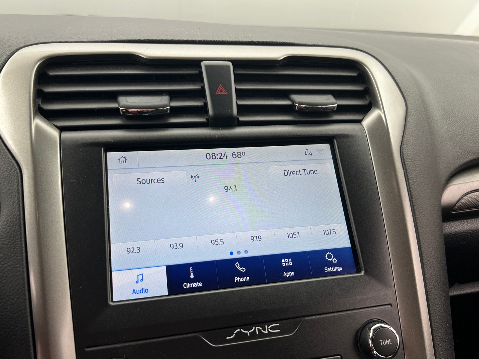 Thumbnail: 2020 Ford Fusion - 4